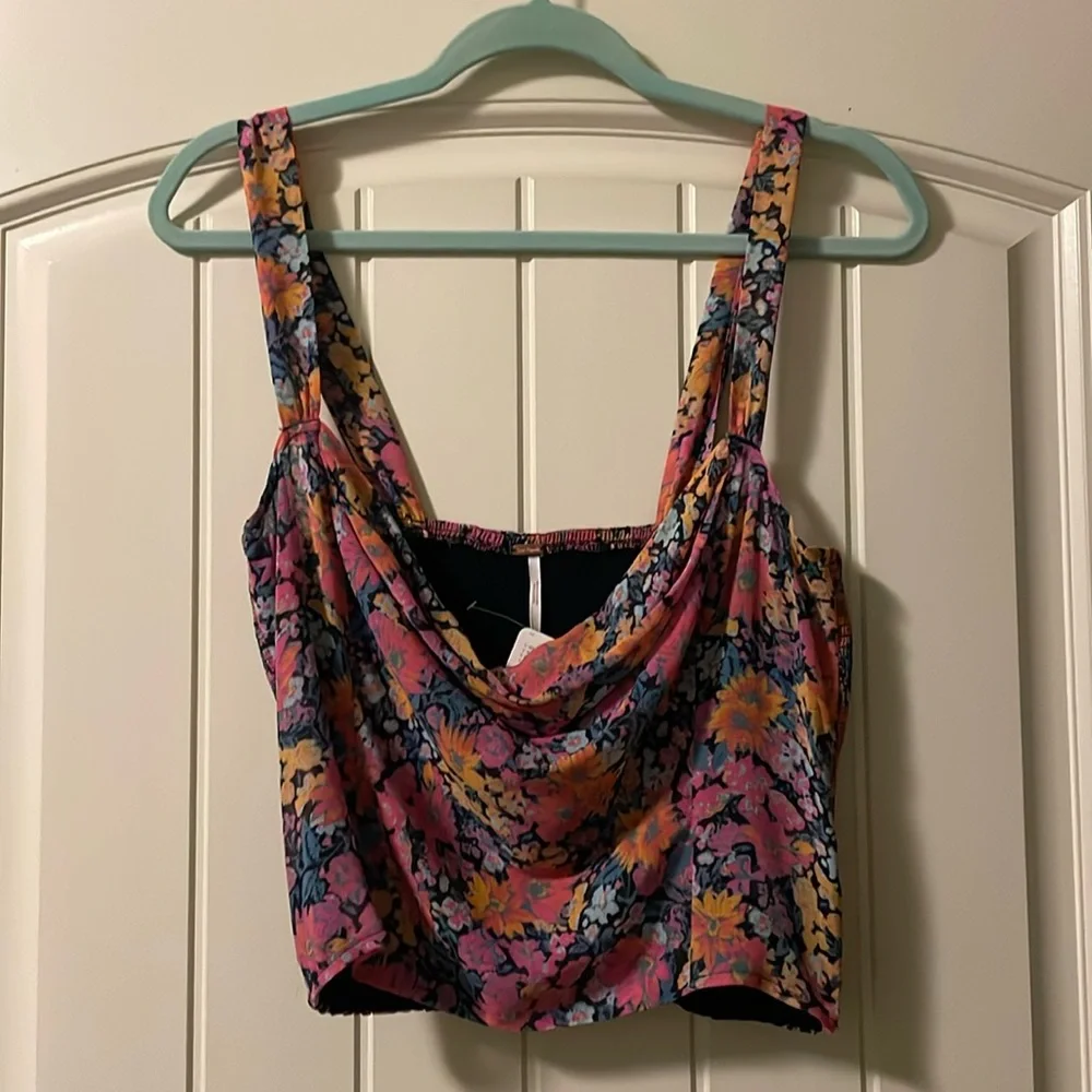 FREE PEOPLE | Endless Love Tank in Dark Floral - Picture 2 of 7